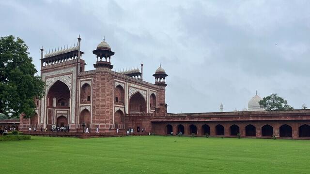 Sri Lanka and India update entry rules