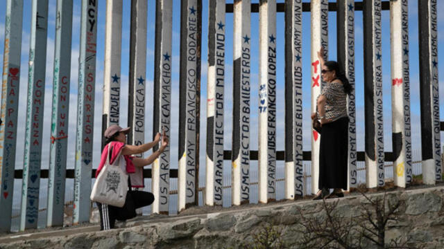 Instructions for crossing the Mexican border will be issued for tourists from Russia