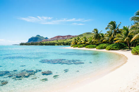 Russian tourists rush to Mauritius despite no direct flights