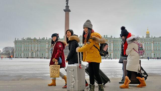 The number of Chinese tourists in Russia increases