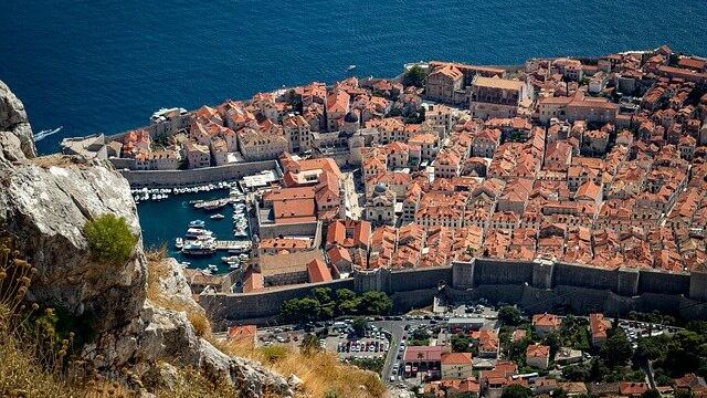 Croatia expects record tourist flow from Russia in 2022