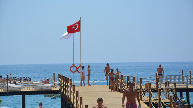 Antalya: September tourist flow from Russia was less than last year