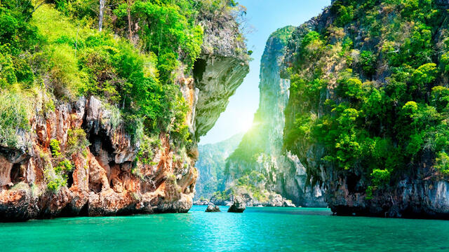 The Russians began to actively book tours to Thailand for autumn and winter