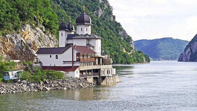 Intourist opened sales of tours to Serbia