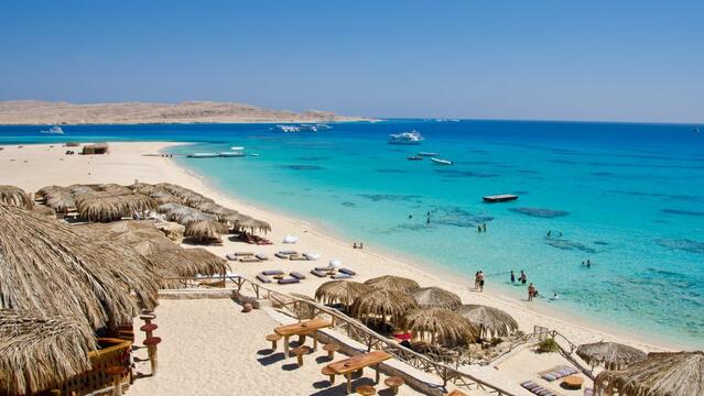 Russia plans to resume charter flights to Sharm El Sheikh, Hurghada soon